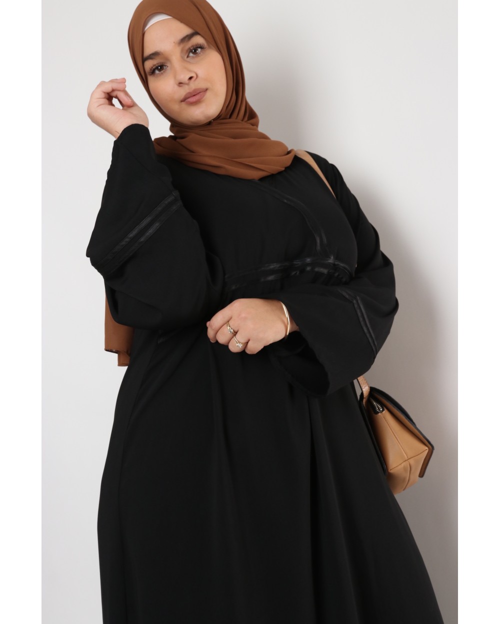 Abaya Wrap - satin finish El Bassira Cubra