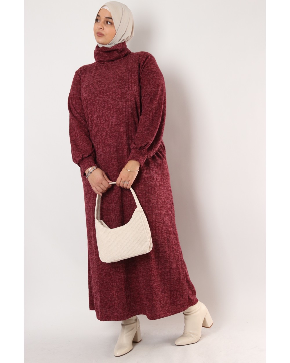 Robe Recoly striée col roulé