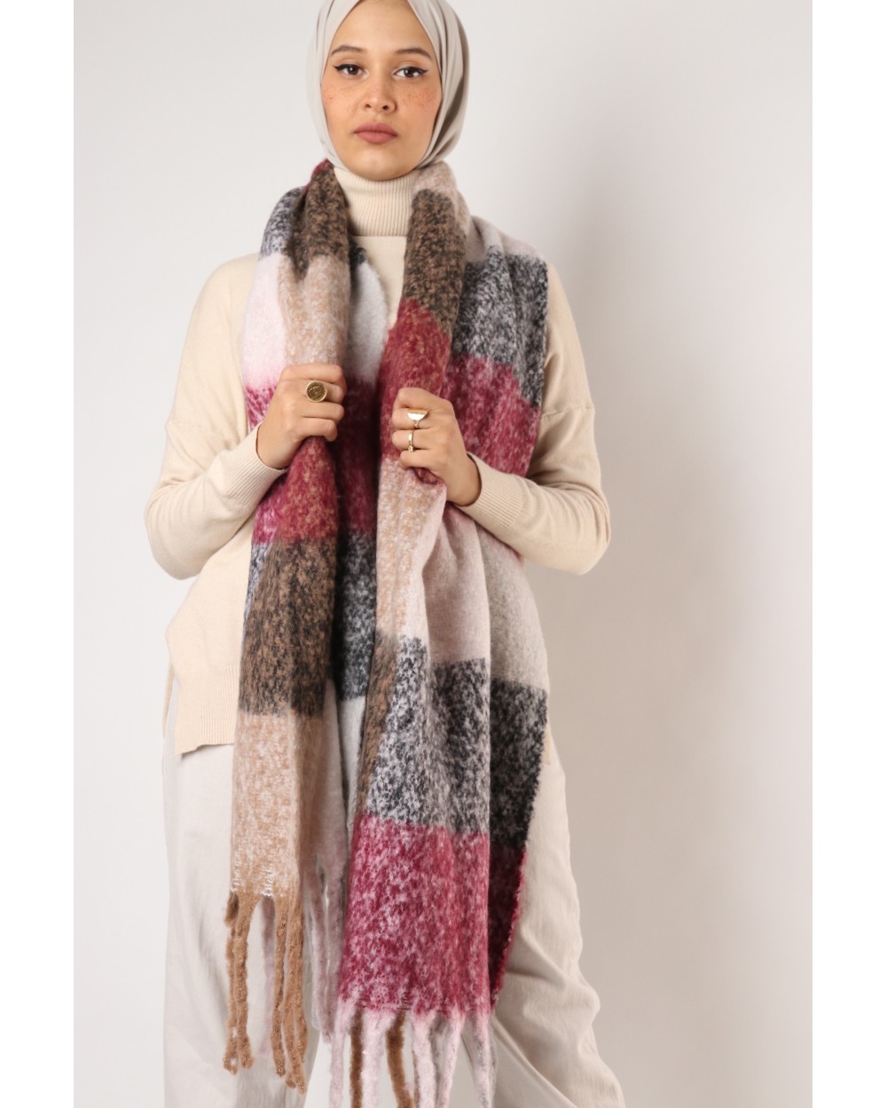 Rectangular Edicya scarf