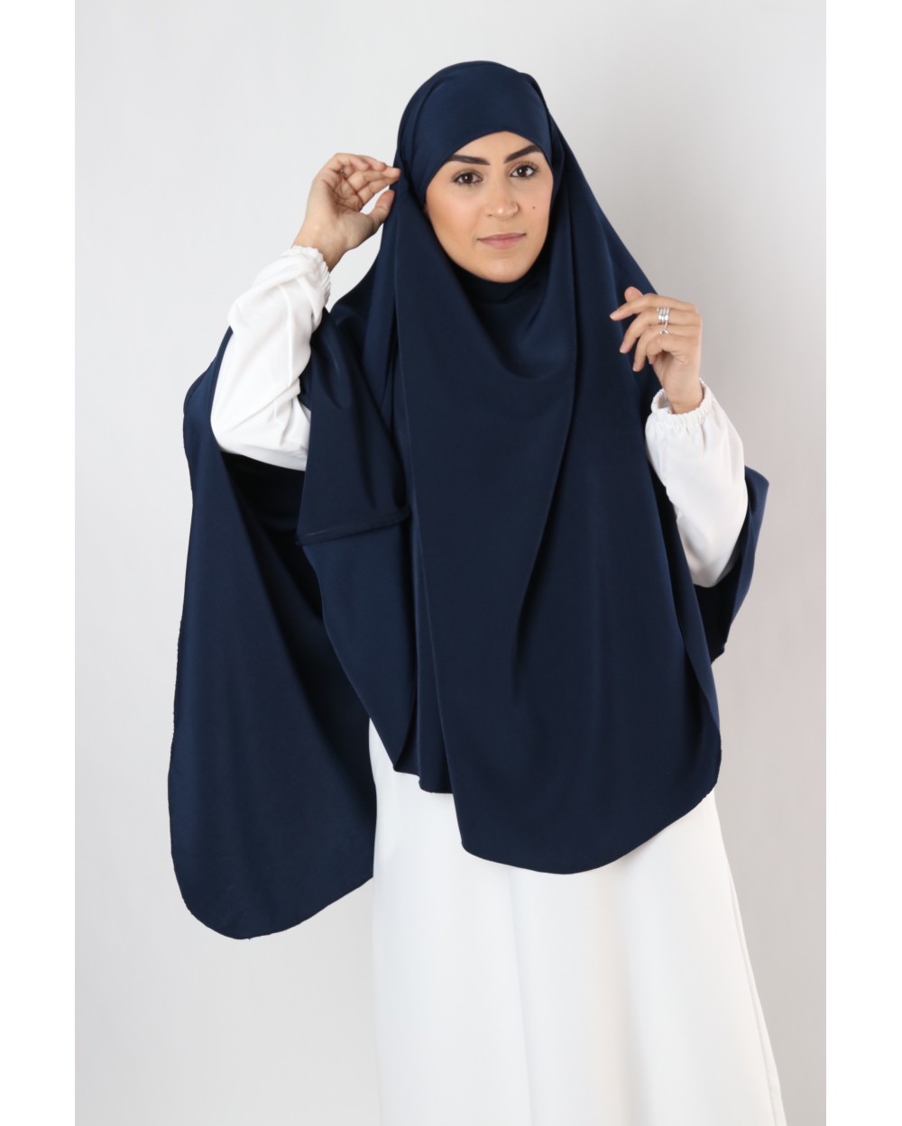 Veiled Muslim Woman Mastoura Color 