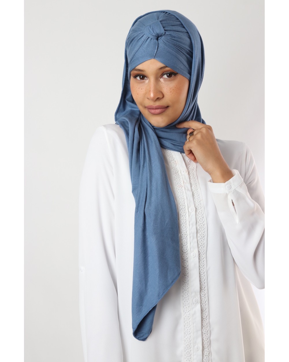 Habiba Hijab very easy