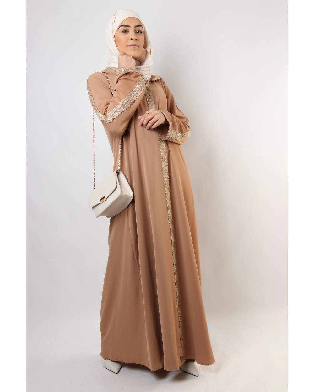 Afelina hooded abaya