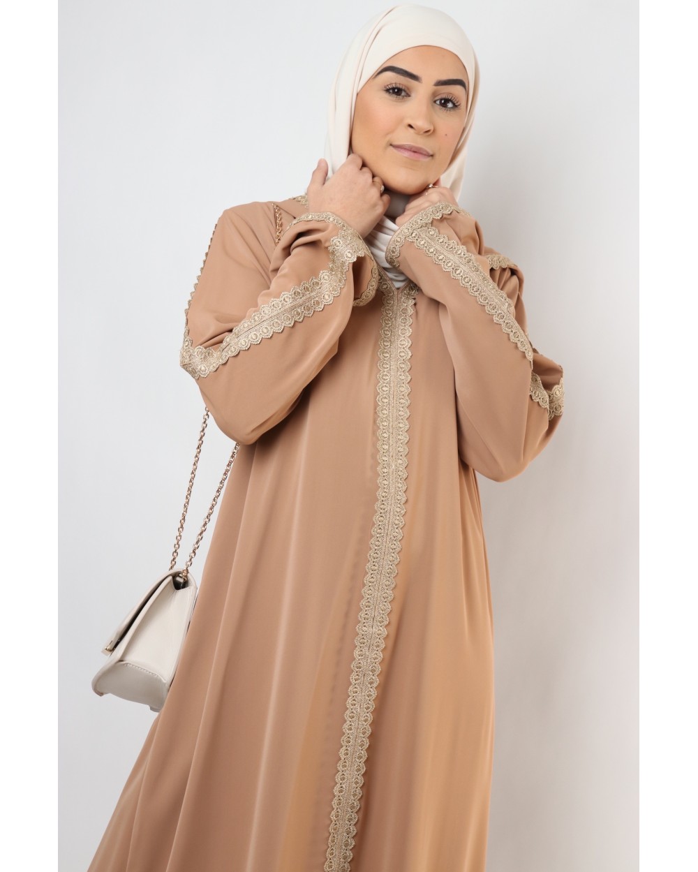 Afelina hooded abaya