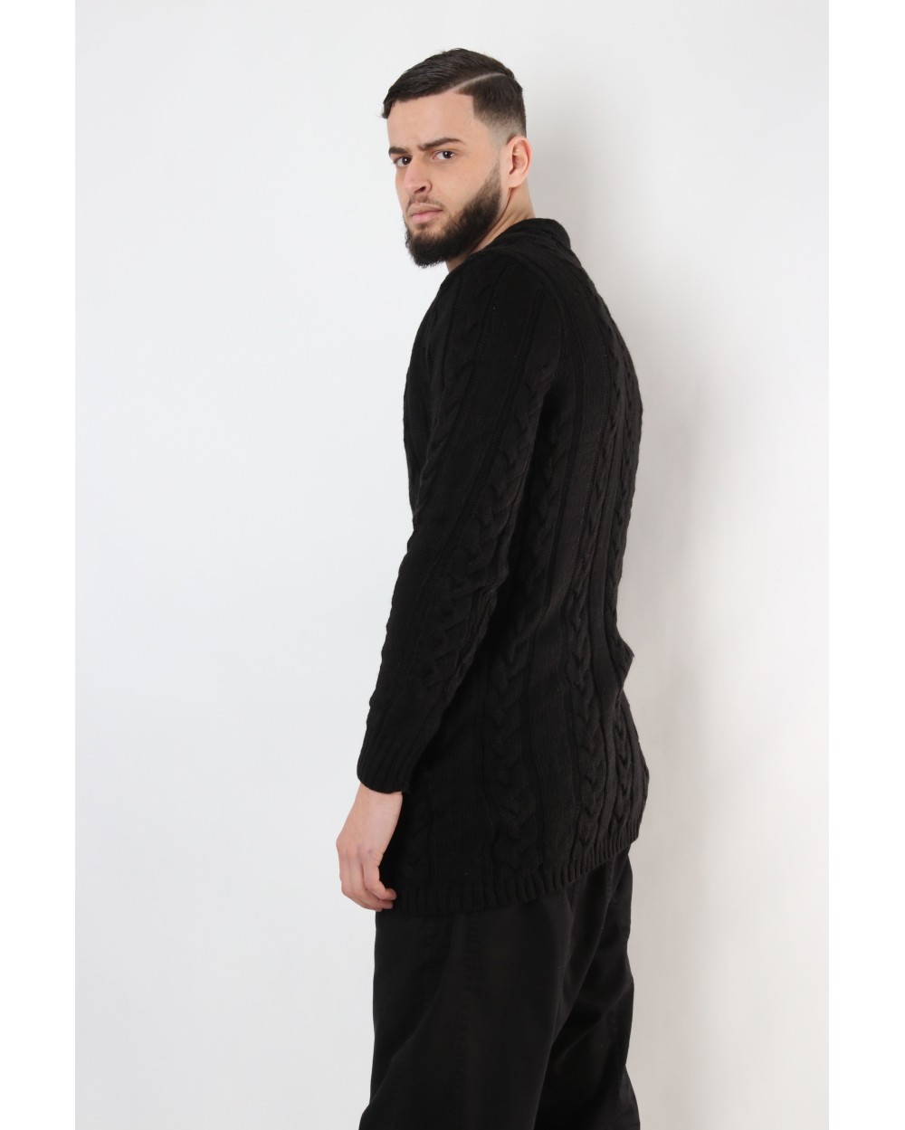 Long buttoned cardigan