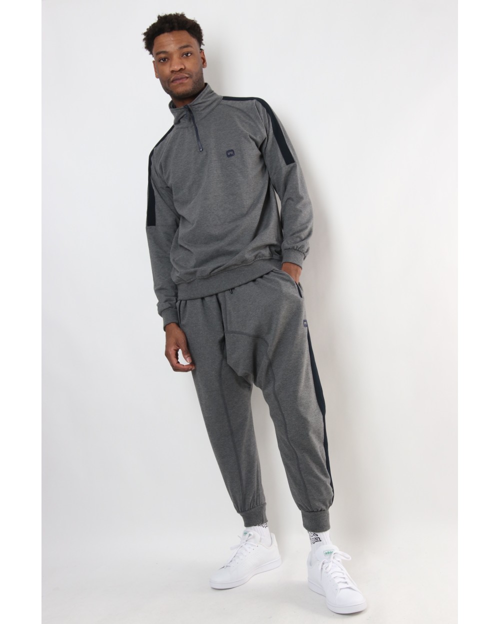 Start Qaba'il tracksuit