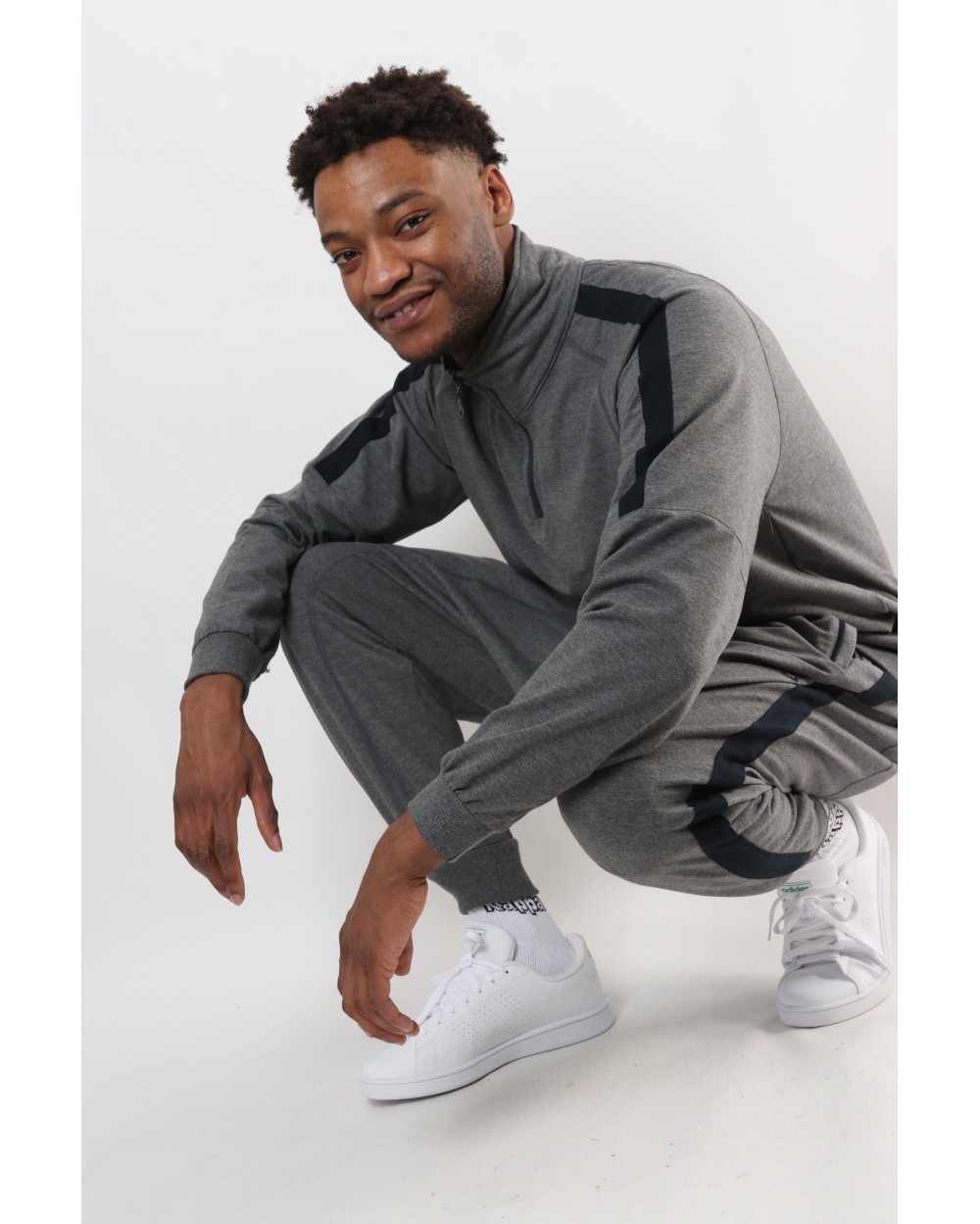 Start Qaba'il tracksuit