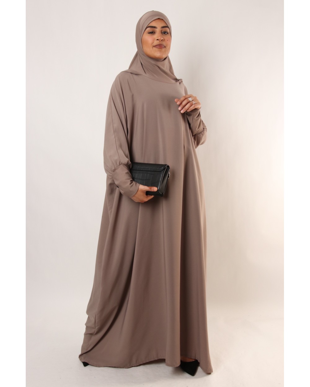 Abaya oversize hijab integrated hood
