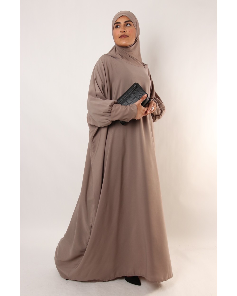 Abaya oversize hijab integrated hood