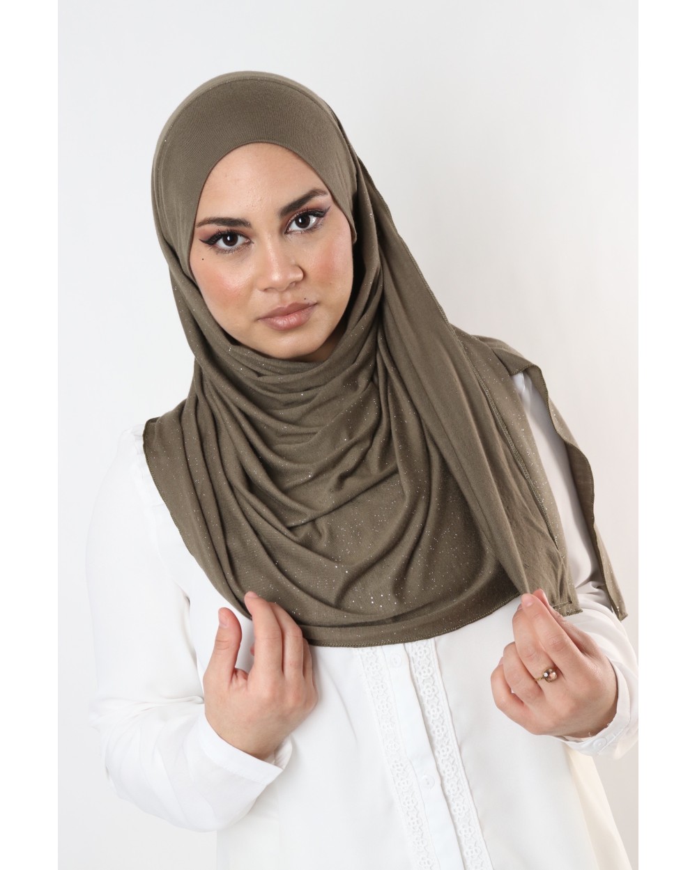 Hibrasi hijab glitter