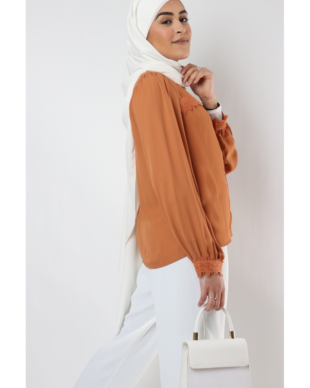 Camille blouse with puff sleeves