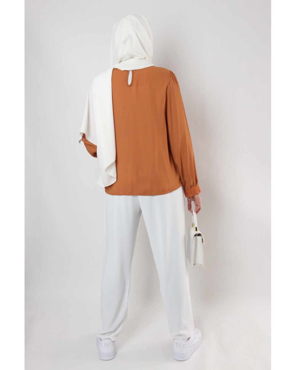 Camille blouse with puff sleeves