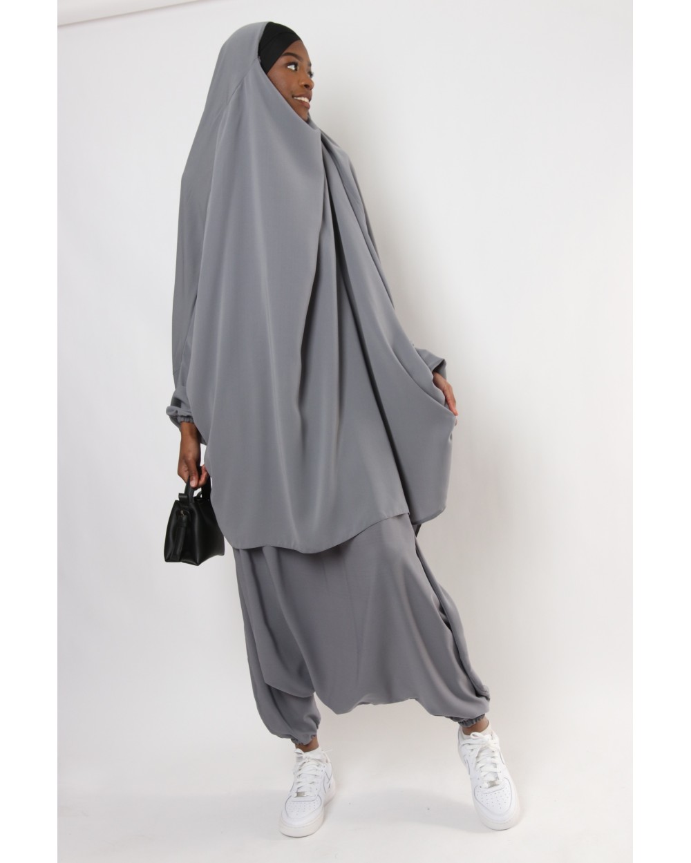 Jilbab bandeau croisé lycra et sarouel