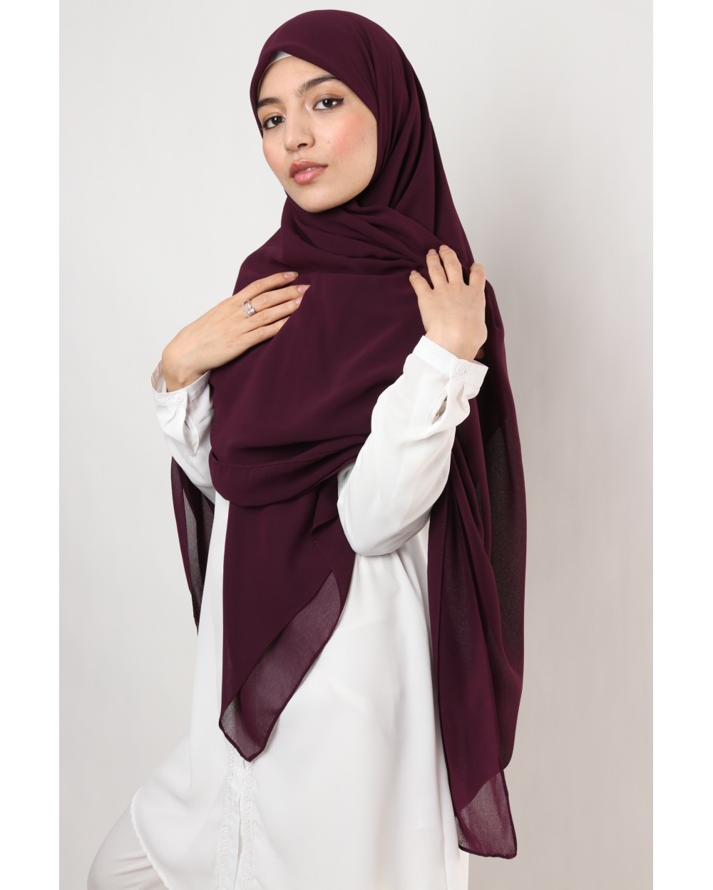 Nissa square chiffon hijab 150cm