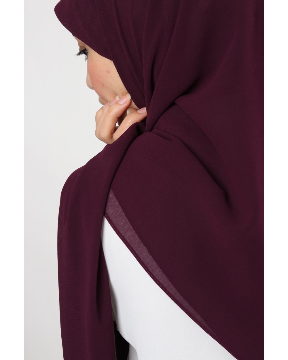 Nissa square chiffon hijab 150cm