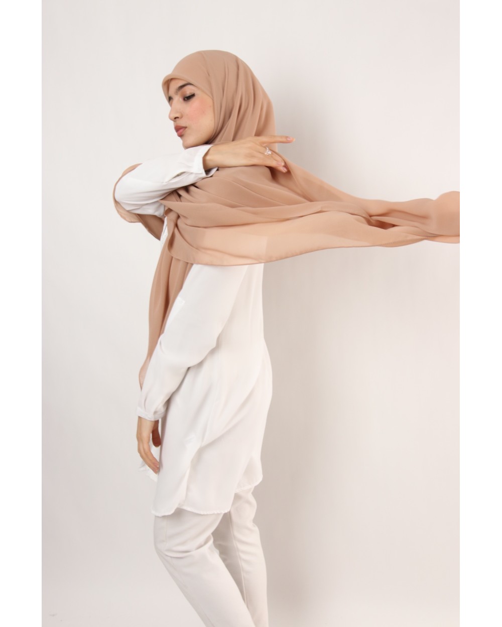 Nissa square chiffon hijab 150cm