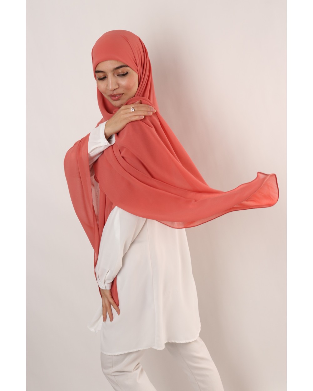 Nissa square chiffon hijab 150cm