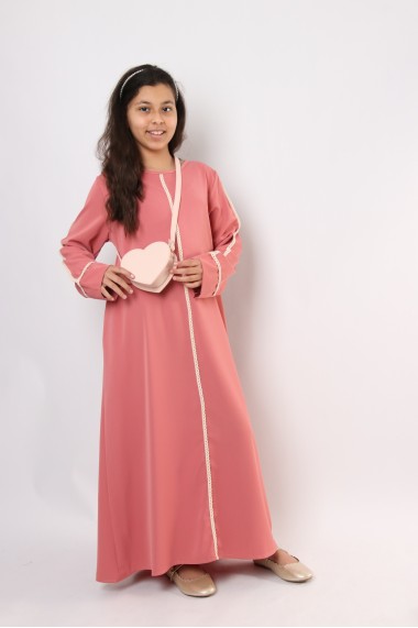 Abaya Binti