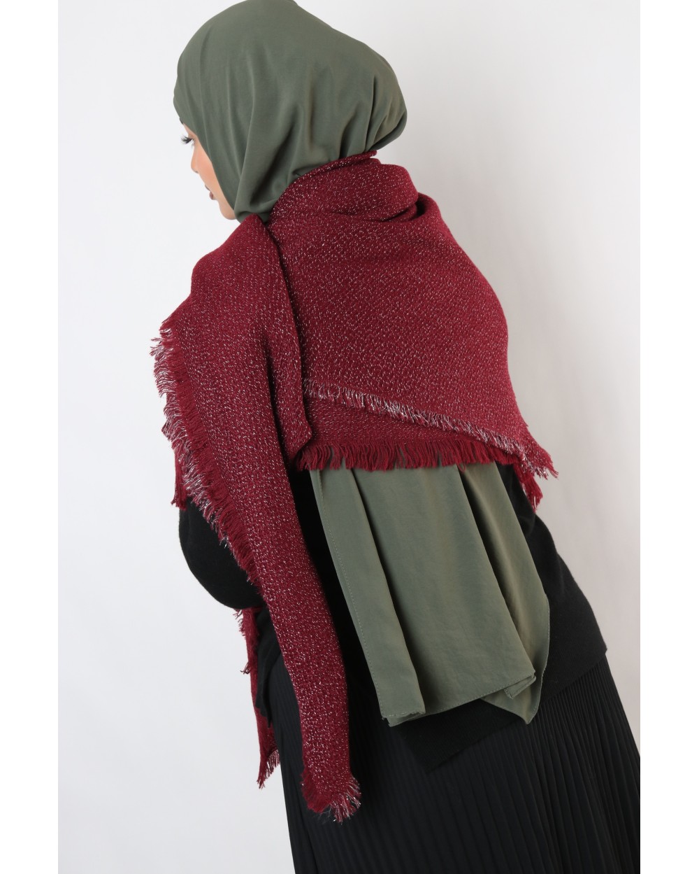 Maxi Cozy Scarf with metallic filament