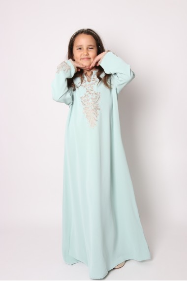 Yosra binti embroidered dress