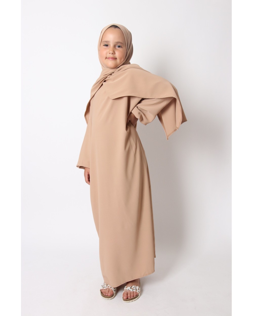 Binti integrated hijab butterfly abaya
