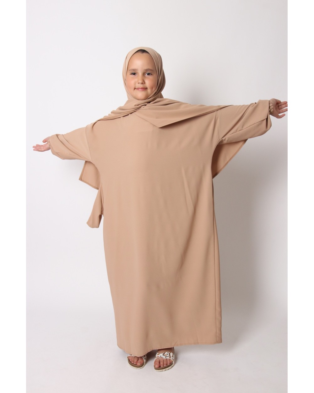 Binti integrated hijab butterfly abaya