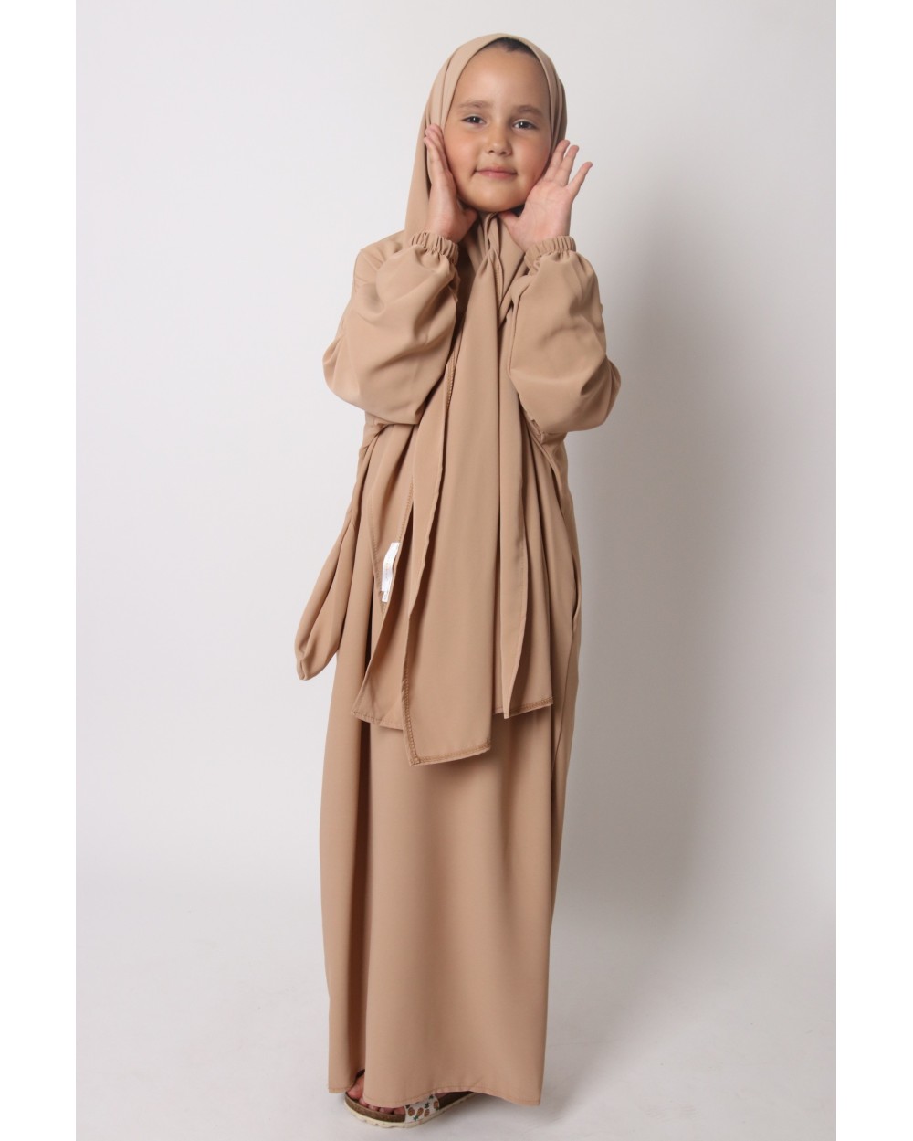 Binti integrated hijab butterfly abaya