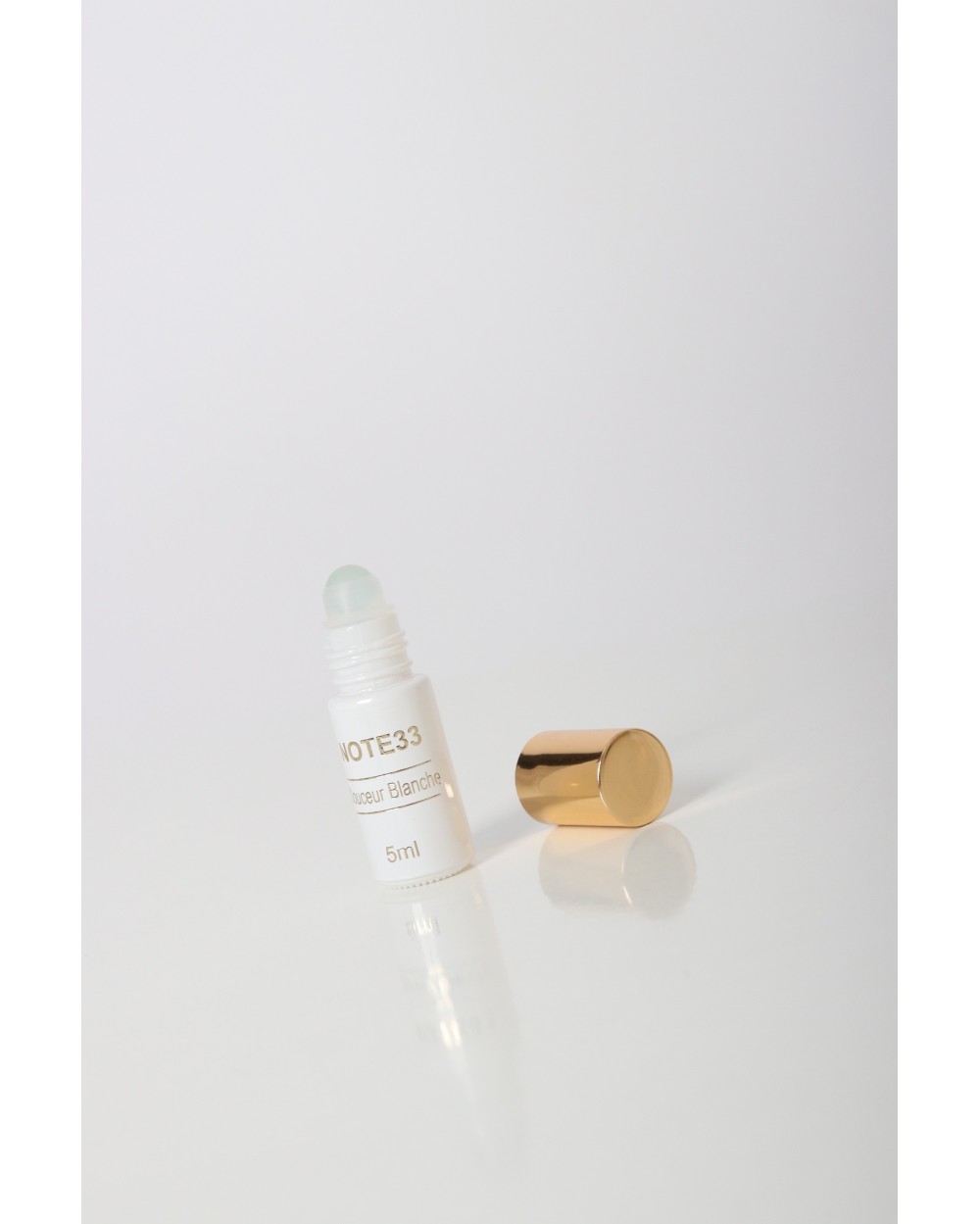 White Sweetness Perfume 5ml roll on