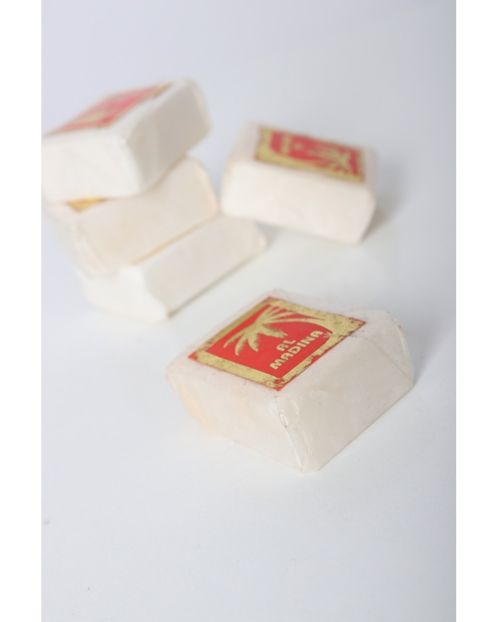 Musc solide carré couleur beige (Musk Jamid)