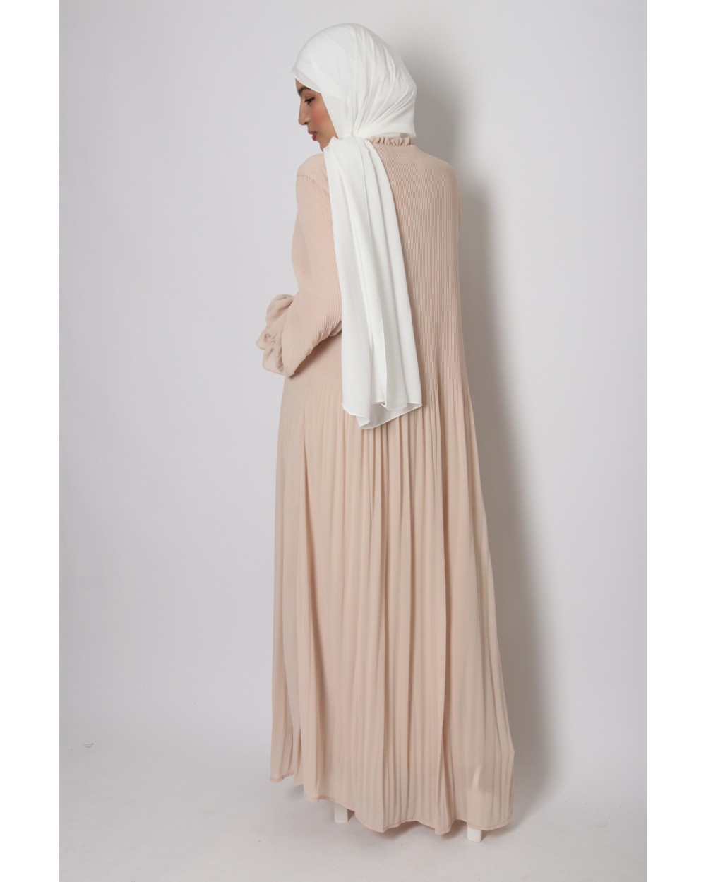 Roswella pleated dress with puff sleeves