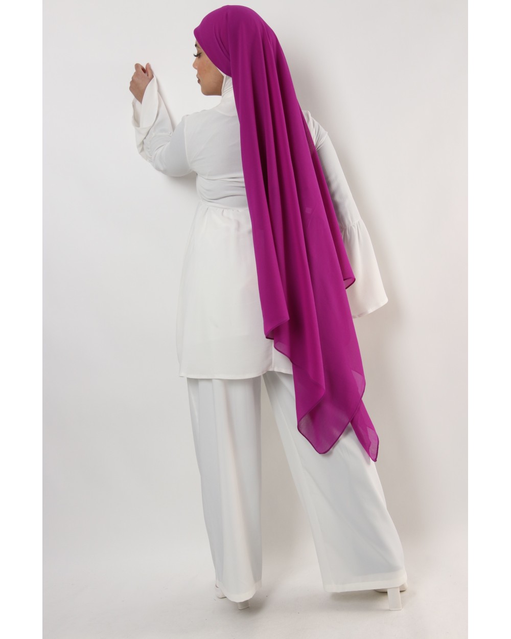 Nissa square chiffon hijab 150cm