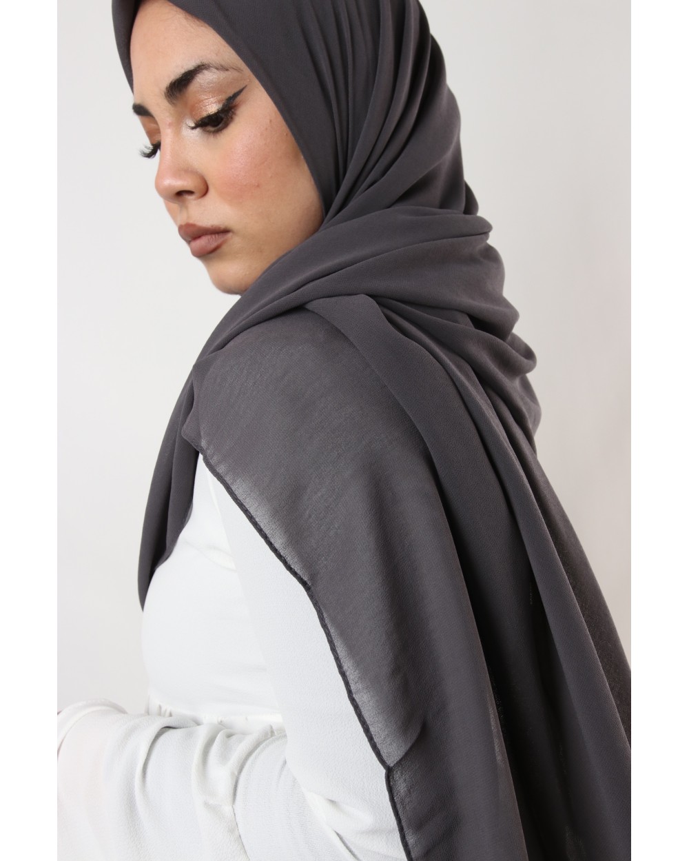 Nissa square chiffon hijab 150cm