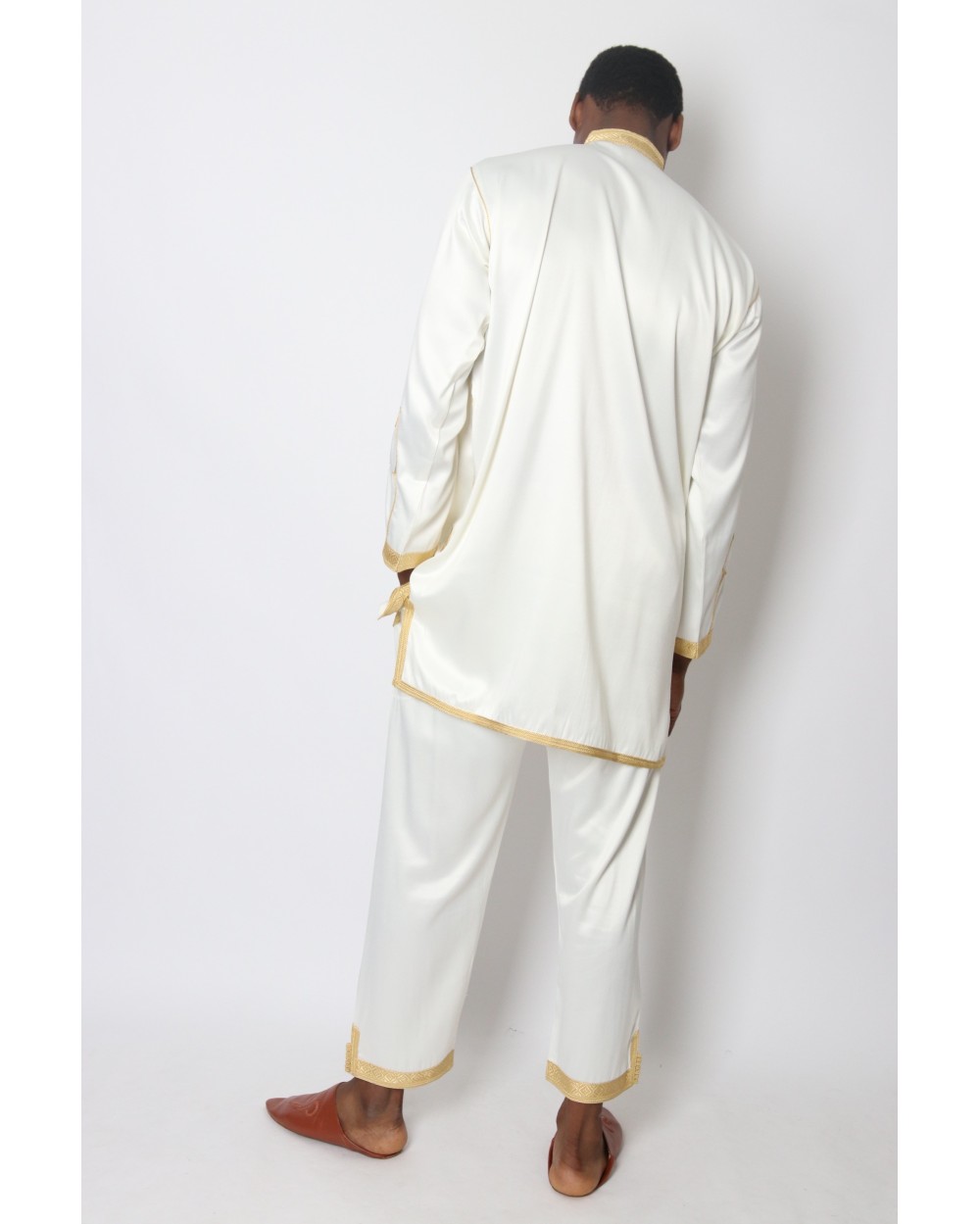 Jabador man golden ornament