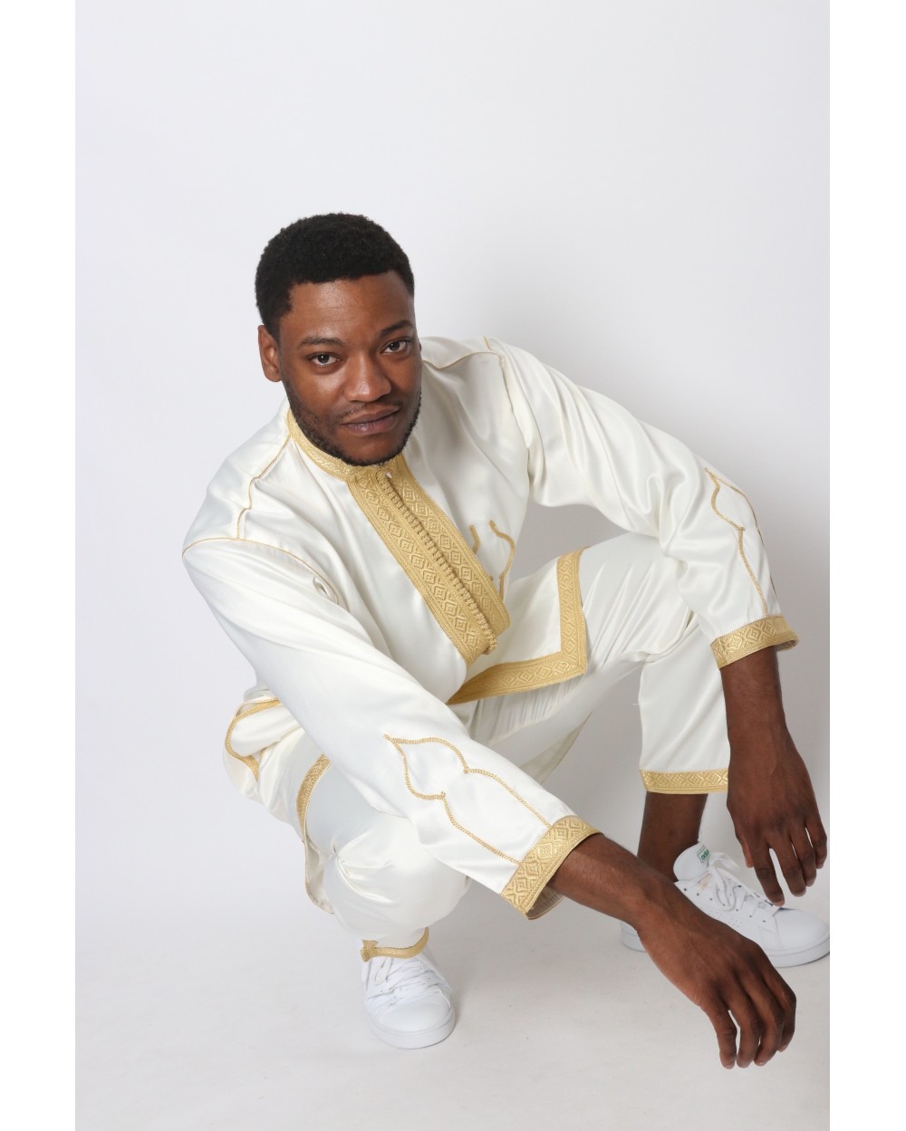 Jabador man golden ornament