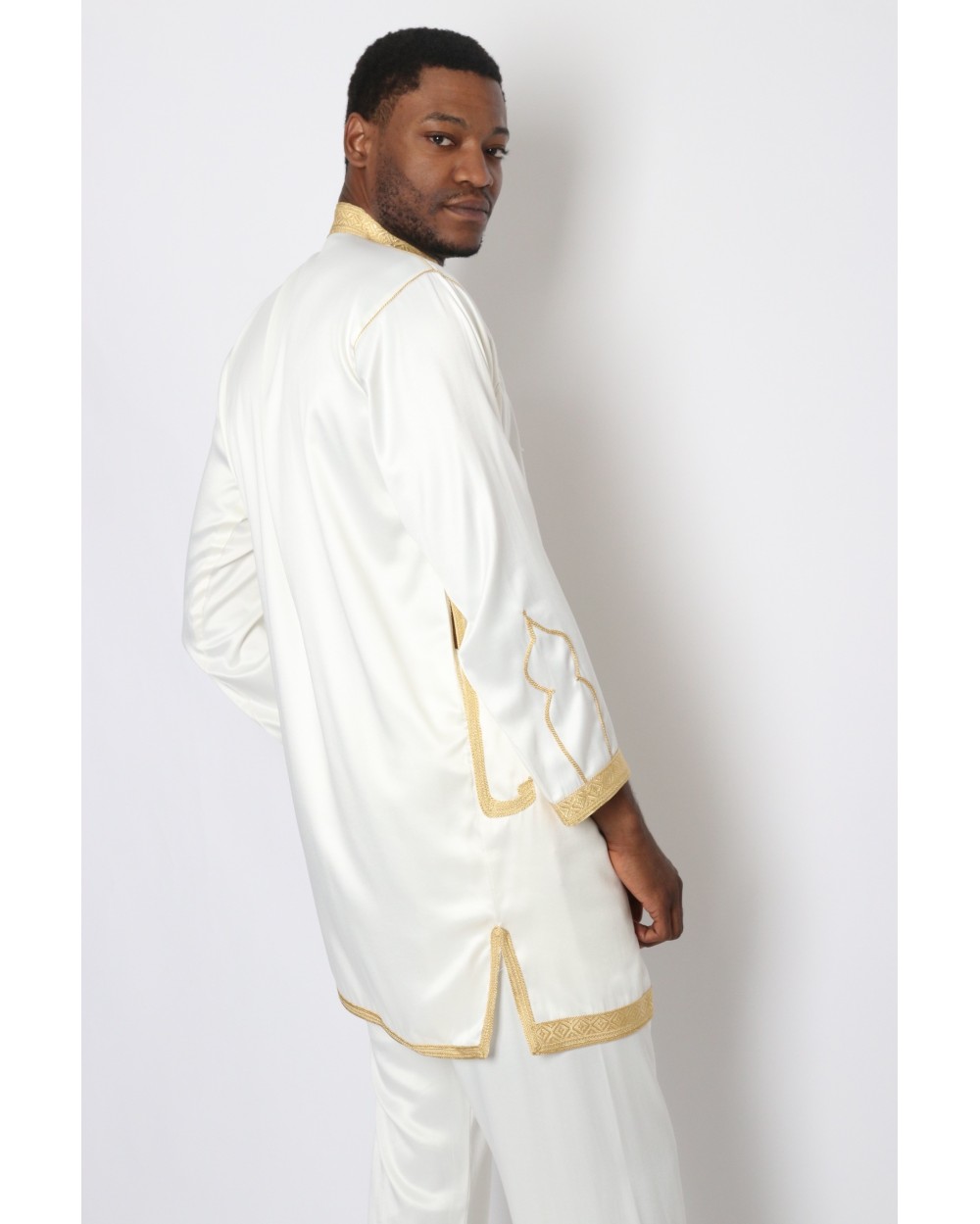 Jabador man golden ornament