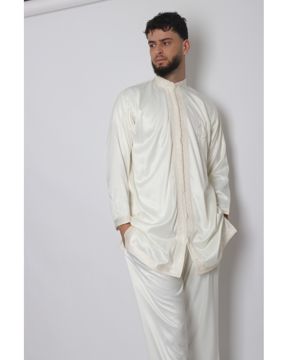 Jabador homme marocain écru