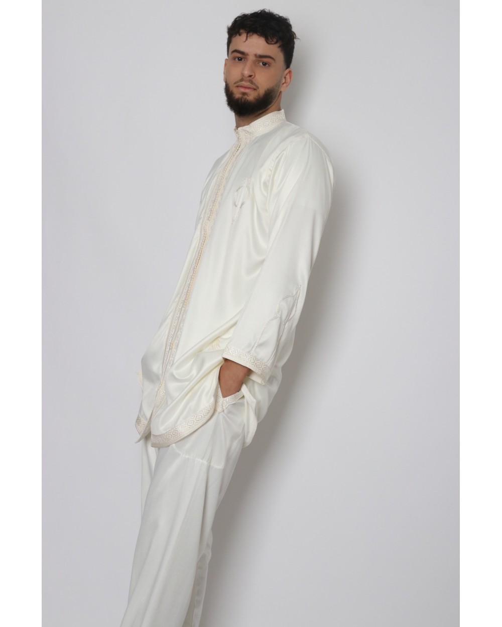 Jabador homme marocain écru