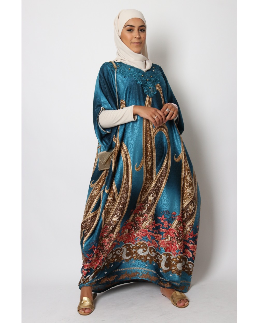 Caftan butterfly dress with paisley motifs
