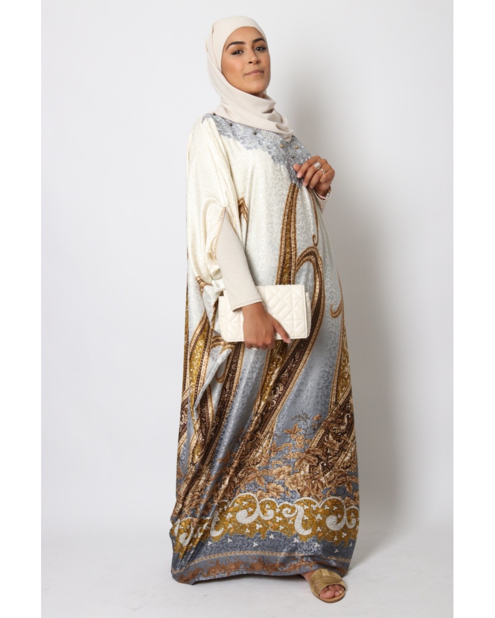 Caftan butterfly dress with paisley motifs