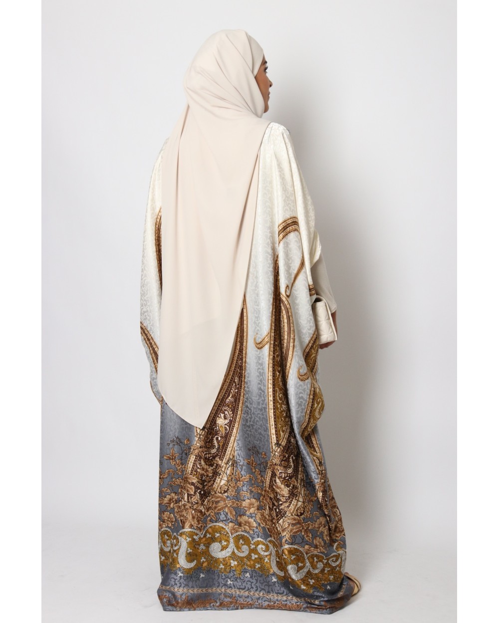 Robe papillon caftan avec motifs paisley