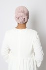 Hijab à enfiler avec casquette intégrée