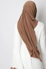 Hijab à enfiler avec casquette intégrée