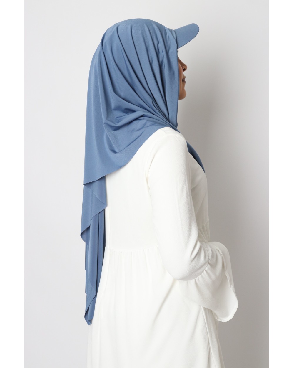 Hijab à enfiler avec casquette intégrée