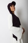 Hijab à enfiler avec casquette intégrée