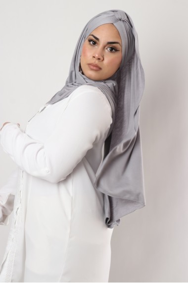 Habiba Hijab very easy