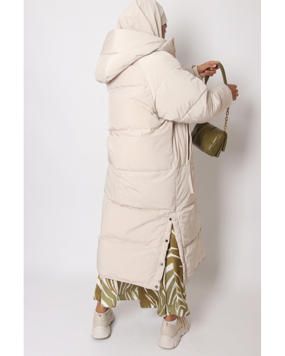 Maxi long down jacket with hood