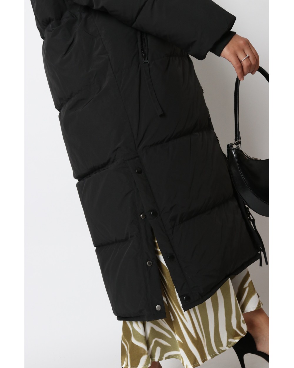 Maxi long down jacket with hood