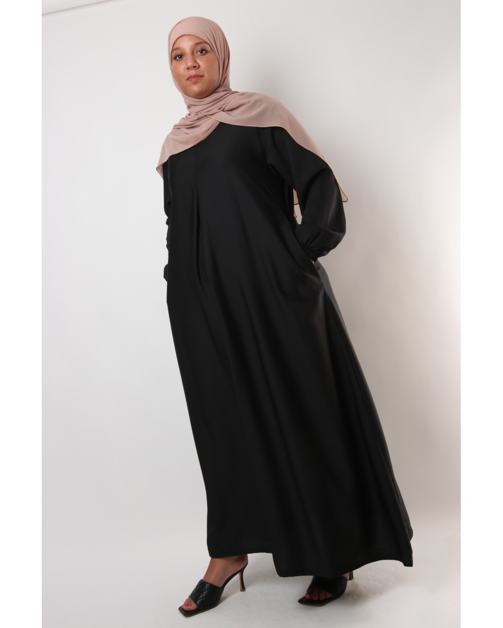 Nidha long oriental Abaya