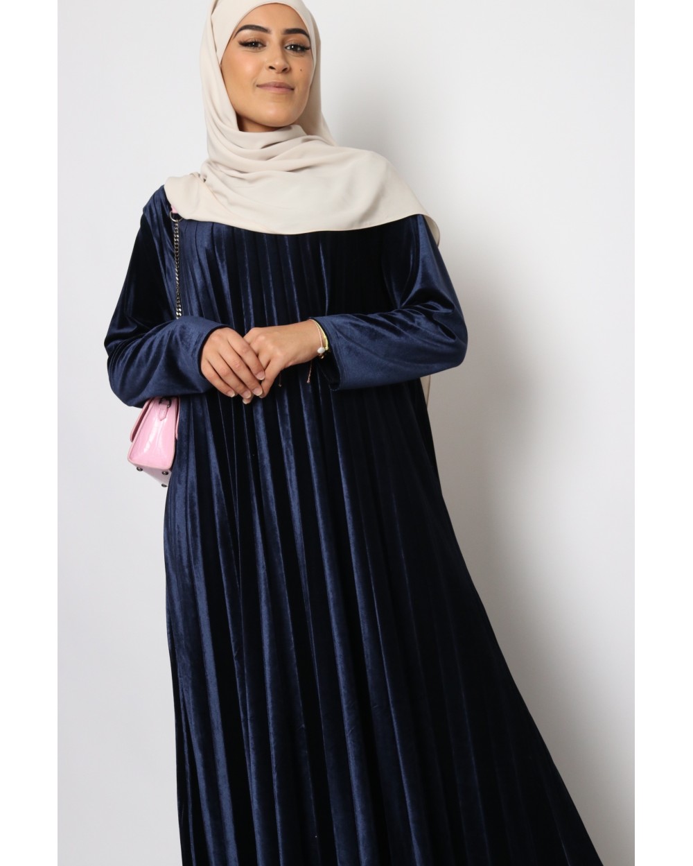 Retylia pleated velvet dress
