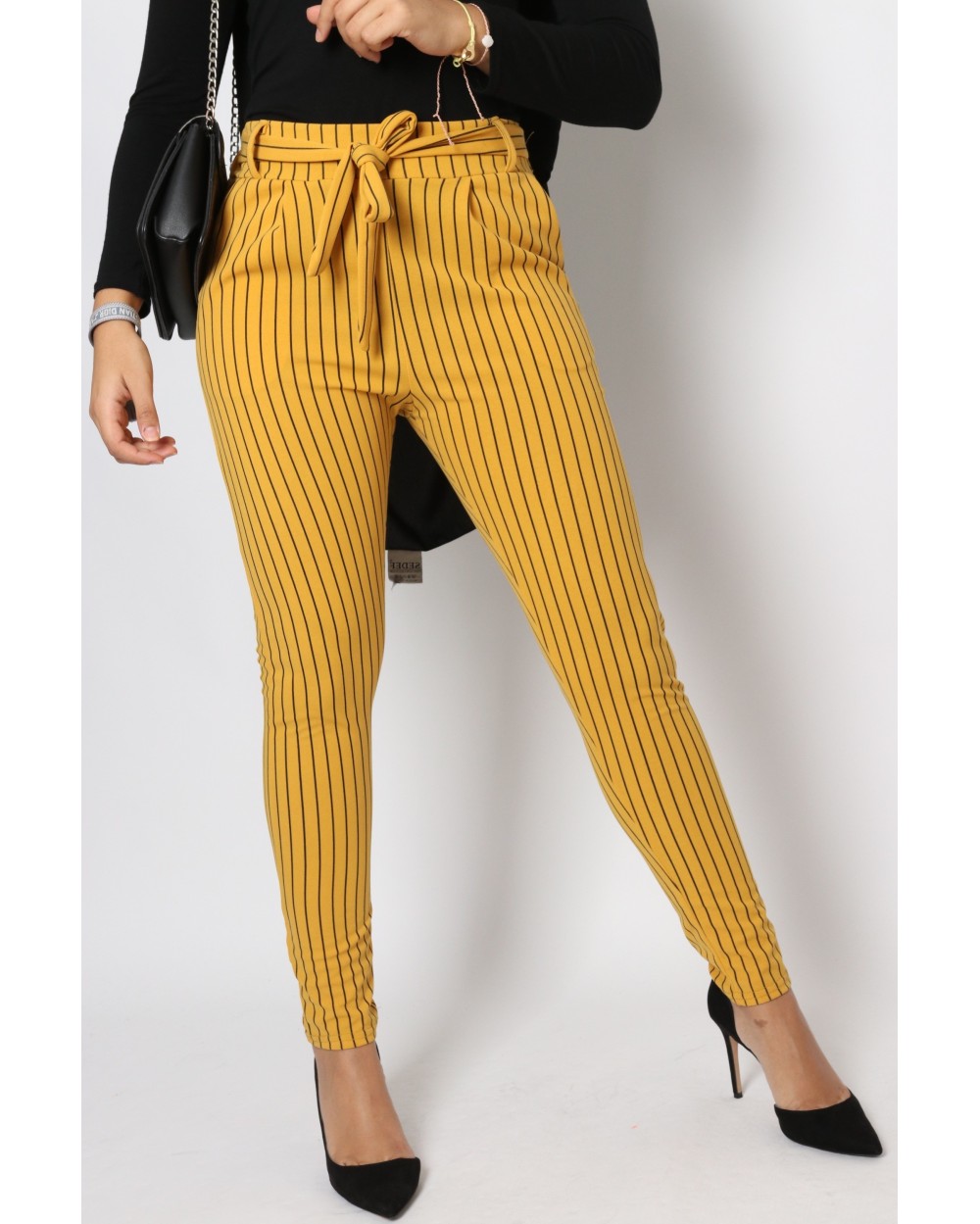 Pantalon carotte rayé