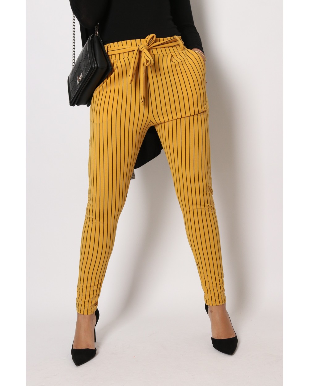 Pantalon carotte rayé